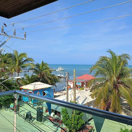 Barefoot Caye Caulker Hotel Esterno foto