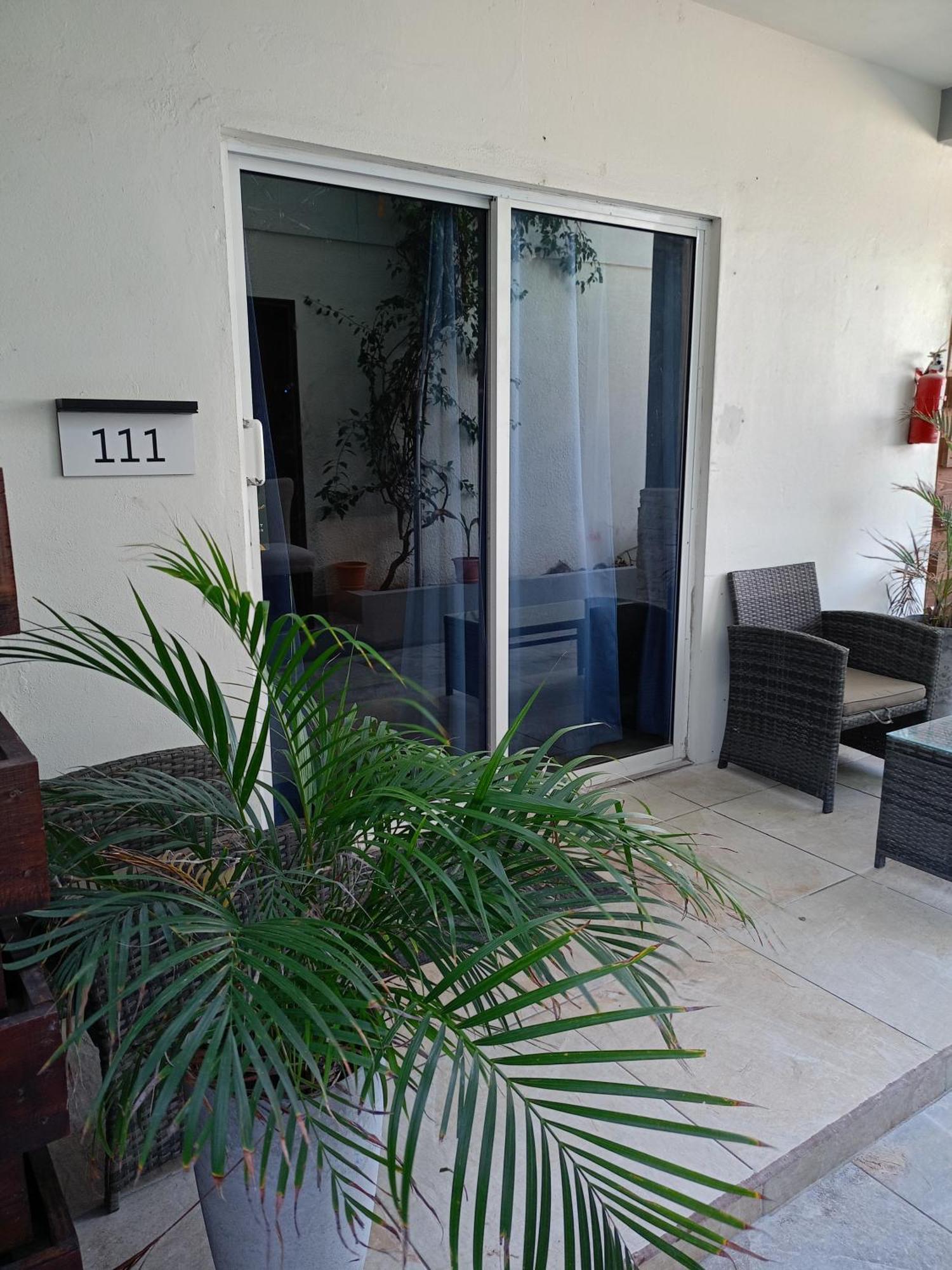 Barefoot Caye Caulker Hotel Esterno foto