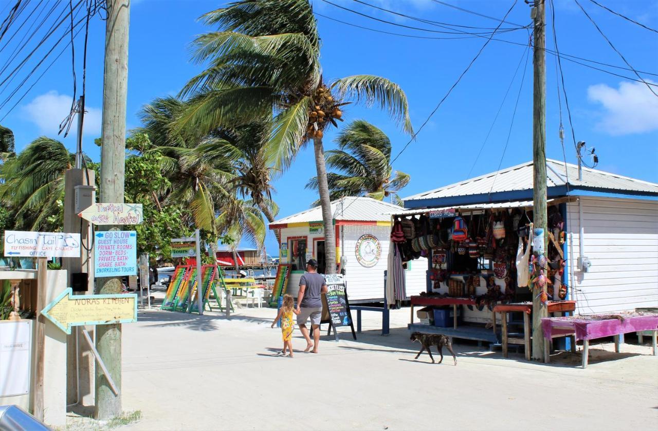Barefoot Caye Caulker Hotel Esterno foto