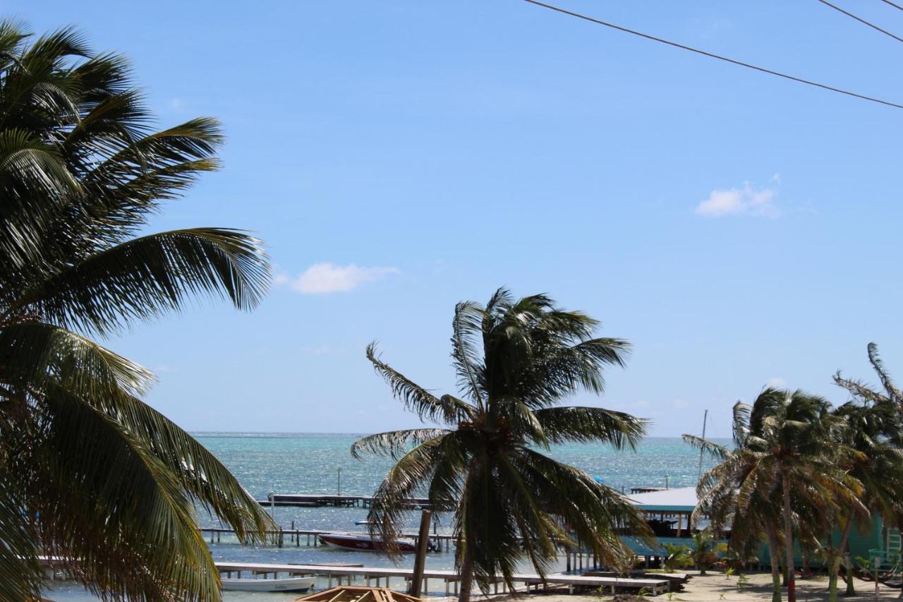 Barefoot Caye Caulker Hotel Esterno foto