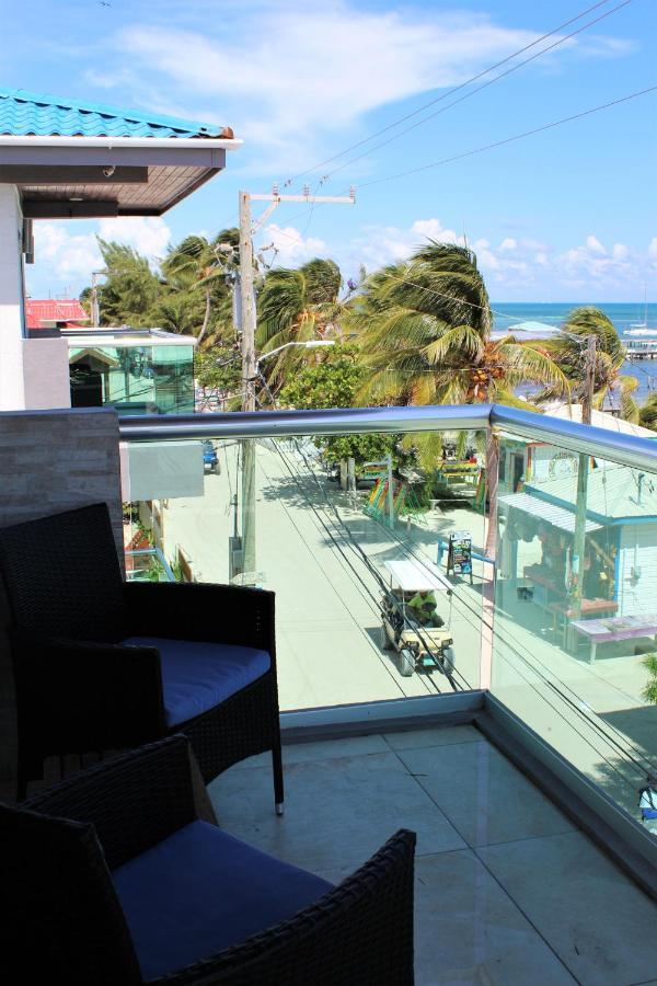 Barefoot Caye Caulker Hotel Esterno foto